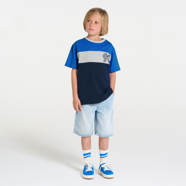 تيشيرت بأكمام قصيرة، بكتلة لون أزرق، للفتيان.الصغار.